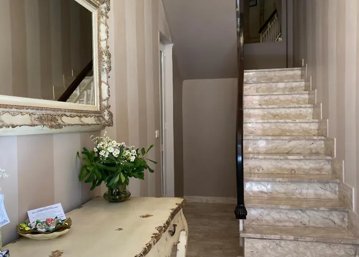 Castello Σαν Μπενεντέτο ντελ Τρόντο